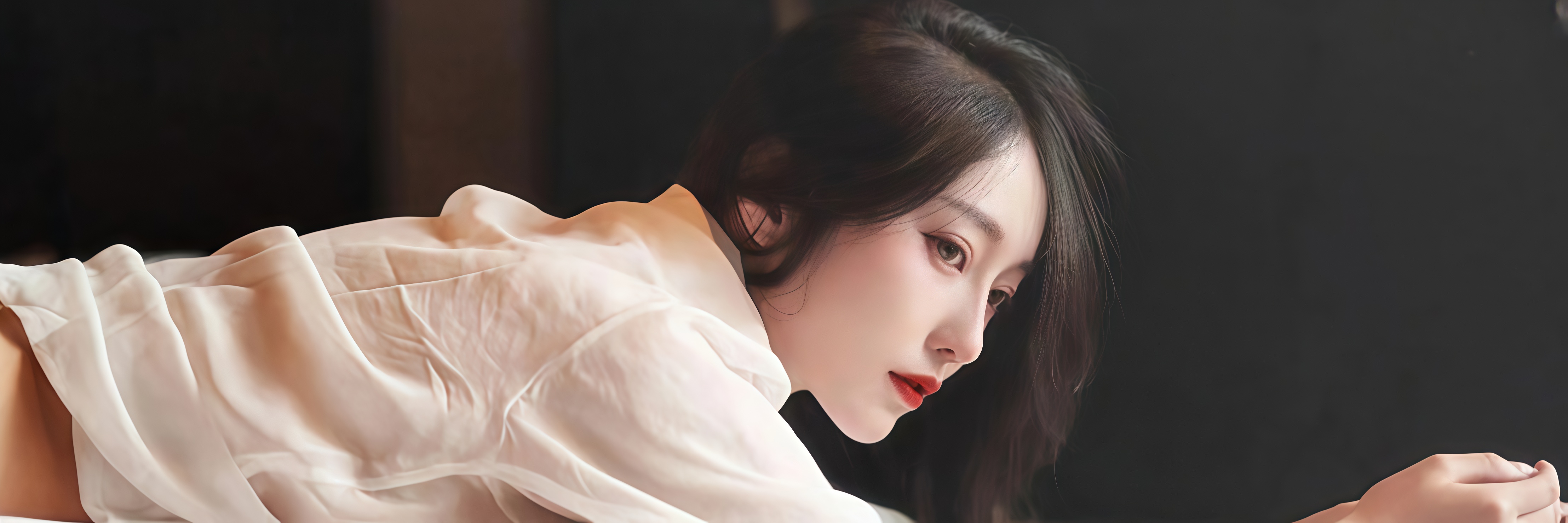 抖音每日吃瓜爆料大赛是一个方便用户搜索和浏览各种热门八卦信息的利器，用户可以通过软件观看最新的影视视频、综艺节目、娱乐新闻等内容